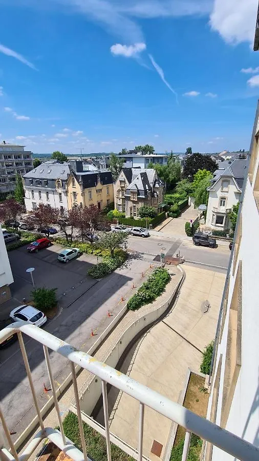 Luminous 4Th Floor Studio In Lux-Belair Luxembourg Apartment
