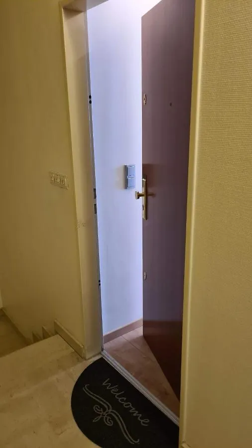 Luminous 4Th Floor Studio In Lux-Belair Luxembourg Apartment